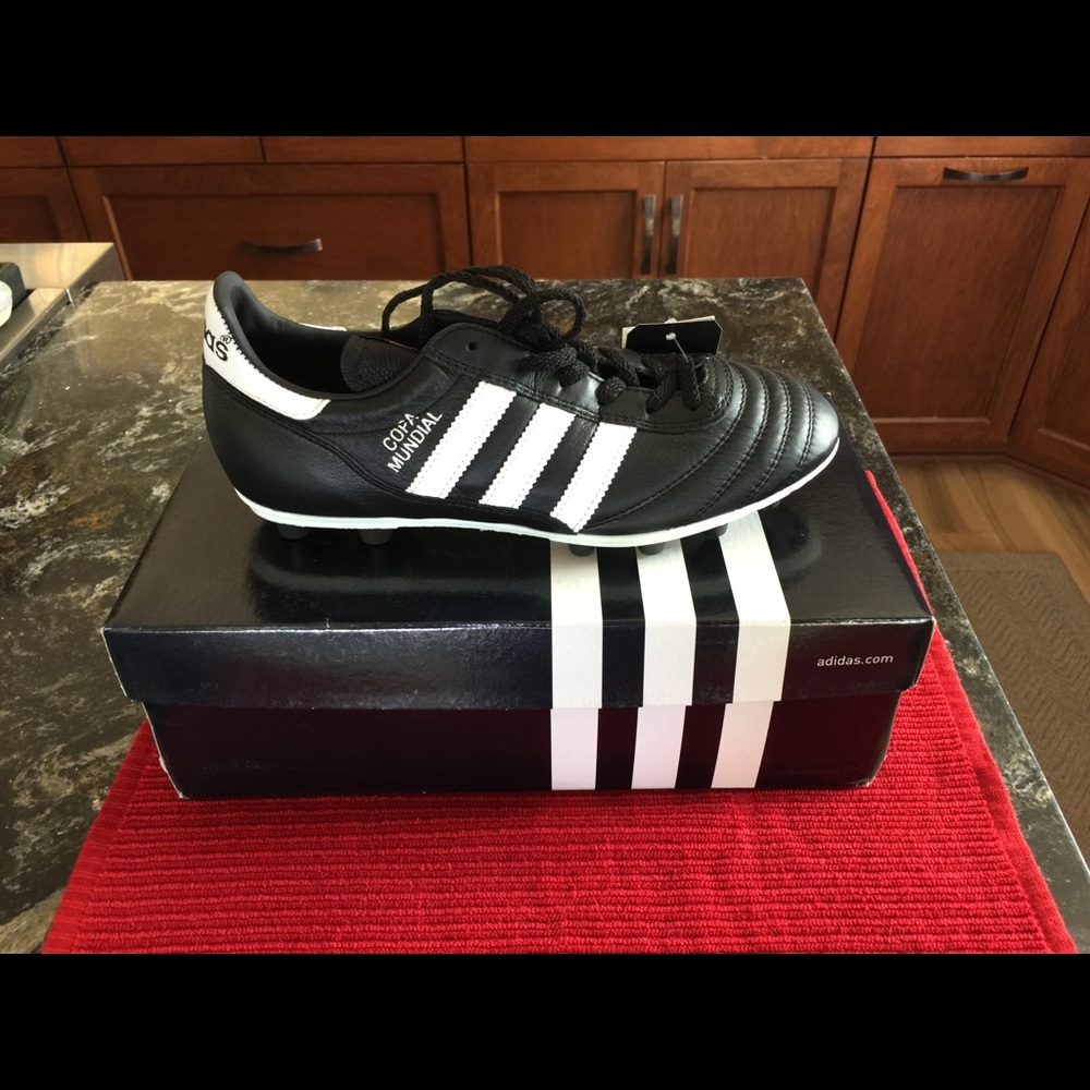 New with tags Copa Mondial Soccer Cleats